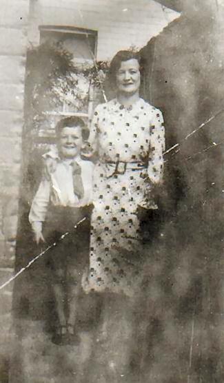 Jock McLachlan - dau Barbara  nee McLachlan & gr son Bob Long