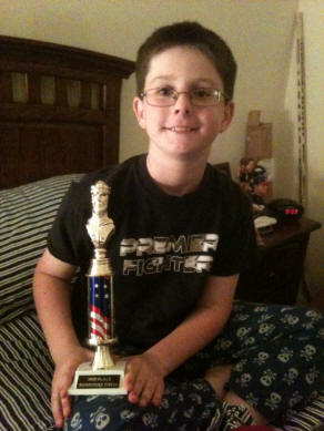 Ian won 2nd place in chess today during the chess tournament.